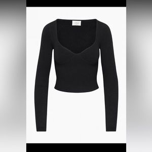 Aritzia Wilfred Sweetheart Crop Sweater in Black